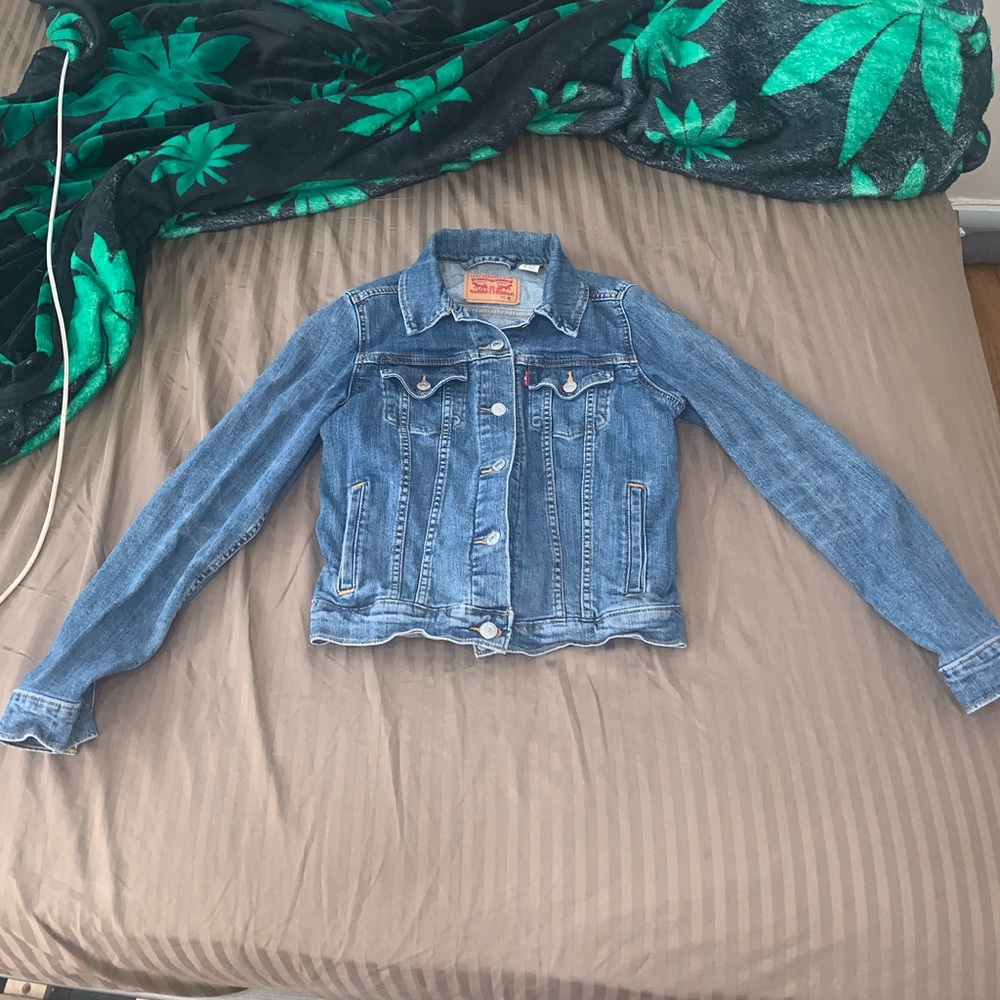 Levi’s denim jacket